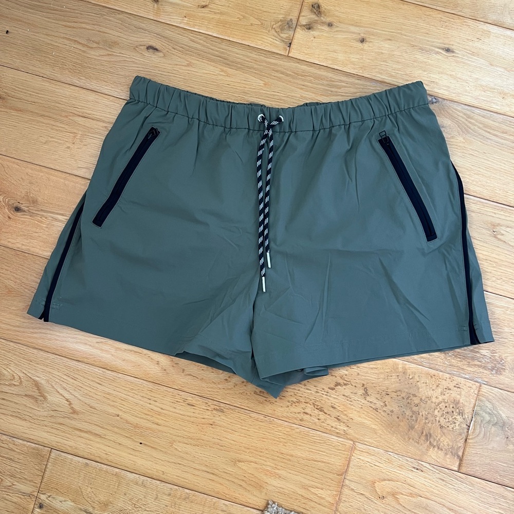 Everlane Barrel Shorts